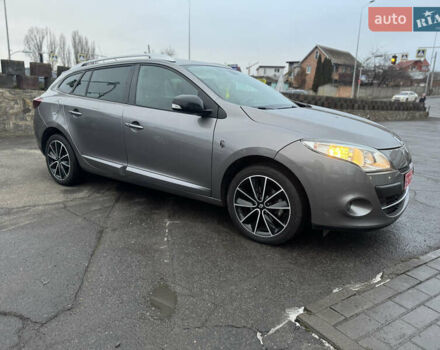 Рено Меган, объемом двигателя 1.5 л и пробегом 220 тыс. км за 9800 $, фото 1 на Automoto.ua