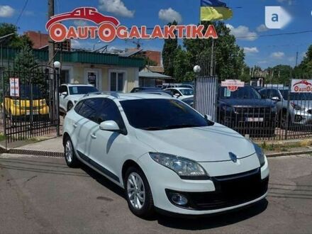Рено Меган 2012 в Николаеве на Automoto.ua Рено Меган, объемом двигателя 1.5 л и пробегом 240 тыс. км за 6999 $, фото 1 на Automoto.ua