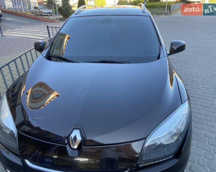 Рено Меган, объемом двигателя 1.6 л и пробегом 275 тыс. км за 7800 $, фото 1 на Automoto.ua
