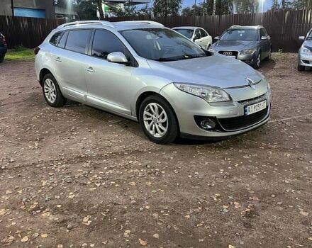 Рено Меган, объемом двигателя 1.5 л и пробегом 268 тыс. км за 5200 $, фото 1 на Automoto.ua
