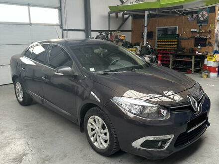 Рено Меган, объемом двигателя 0 л и пробегом 171 тыс. км за 8700 $, фото 1 на Automoto.ua