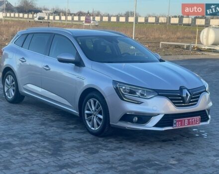 Рено Меган, объемом двигателя 1.46 л и пробегом 251 тыс. км за 12950 $, фото 1 на Automoto.ua