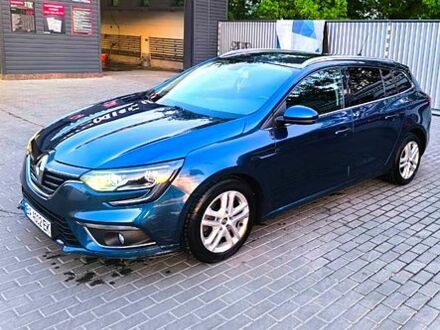 Рено Меган 2017 у Александрие на Automoto.ua Рено Меган, об'ємом двигуна 1.6 л та пробігом 180 тис. км за 11800 $, фото 1 на Automoto.ua