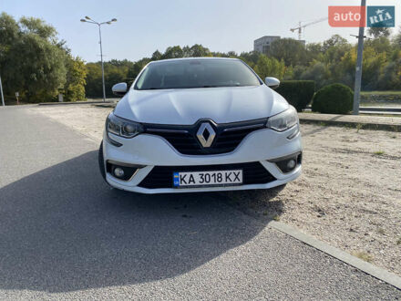 Рено Меган 2017 у Дніпро (Дніпропетровську) на Automoto.ua Рено Меган, об'ємом двигуна 1.6 л та пробігом 171 тис. км за 10800 $, фото 1 на Automoto.ua