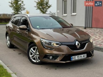 Рено Меган, объемом двигателя 1.5 л и пробегом 247 тыс. км за 12500 $, фото 1 на Automoto.ua