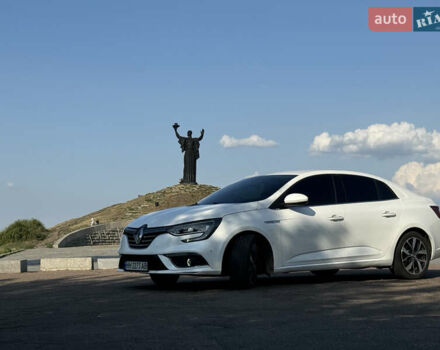 Рено Меган, объемом двигателя 1.5 л и пробегом 151 тыс. км за 17200 $, фото 1 на Automoto.ua