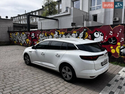 Рено Меган 2022 у Луцьку на Automoto.ua Рено Меган, об'ємом двигуна 1.46 л та пробігом 31 тис. км за 16900 $, фото 1 на Automoto.ua