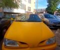 Желтый Рено Меган, объемом двигателя 1.6 л и пробегом 1 тыс. км за 2550 $, фото 1 на Automoto.ua