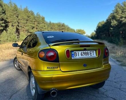 Жовтий Рено Меган, об'ємом двигуна 2 л та пробігом 235 тис. км за 2800 $, фото 8 на Automoto.ua