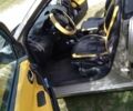 Желтый Рено Меган, объемом двигателя 0.15 л и пробегом 248 тыс. км за 4800 $, фото 2 на Automoto.ua