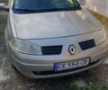 Желтый Рено Меган, объемом двигателя 1.6 л и пробегом 165 тыс. км за 5800 $, фото 1 на Automoto.ua