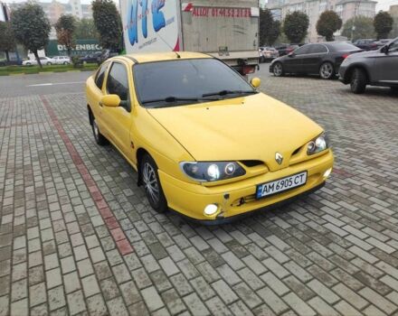 Жовтий Рено Меган, об'ємом двигуна 2 л та пробігом 210 тис. км за 2000 $, фото 2 на Automoto.ua