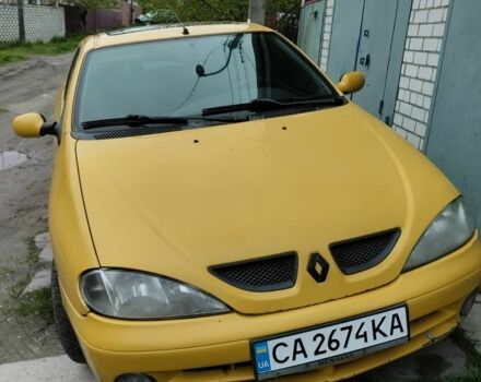 Жовтий Рено Меган, об'ємом двигуна 1.4 л та пробігом 360 тис. км за 2900 $, фото 1 на Automoto.ua