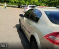 Желтый Рено Меган, объемом двигателя 1.5 л и пробегом 413 тыс. км за 4200 $, фото 5 на Automoto.ua