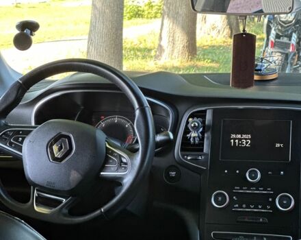 Желтый Рено Меган, объемом двигателя 1.5 л и пробегом 274 тыс. км за 12499 $, фото 8 на Automoto.ua