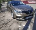 Желтый Рено Меган, объемом двигателя 1.2 л и пробегом 30 тыс. км за 11500 $, фото 1 на Automoto.ua