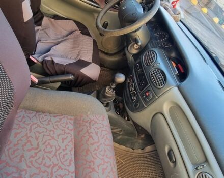 Рено Меган 1996 в Каменское - Днепродзержинск на Automoto.ua Серый Рено Меган, объемом двигателя 0 л и пробегом 360 тыс. км за 1700 $, фото 6 на Automoto.ua