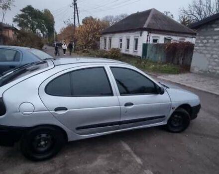 Сірий Рено Меган, об'ємом двигуна 1.4 л та пробігом 362 тис. км за 1750 $, фото 4 на Automoto.ua