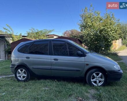 Рено Меган 1997 в Виннице на Automoto.ua Серый Рено Меган, объемом двигателя 2 л и пробегом 324 тыс. км за 2200 $, фото 1 на Automoto.ua