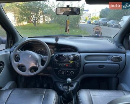 Рено Меган 1997 в Виннице на Automoto.ua Серый Рено Меган, объемом двигателя 2 л и пробегом 324 тыс. км за 2200 $, фото 7 на Automoto.ua