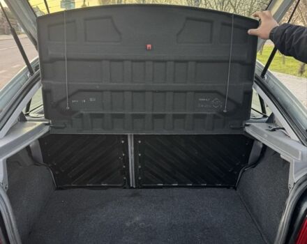 Серый Рено Меган, объемом двигателя 1.6 л и пробегом 150 тыс. км за 1600 $, фото 13 на Automoto.ua