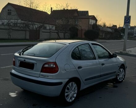 Серый Рено Меган, объемом двигателя 1.6 л и пробегом 150 тыс. км за 1600 $, фото 6 на Automoto.ua