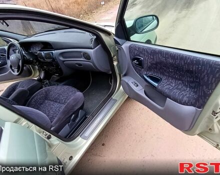 Серый Рено Меган, объемом двигателя 1.6 л и пробегом 280 тыс. км за 3950 $, фото 10 на Automoto.ua