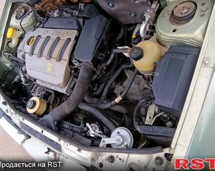 Серый Рено Меган, объемом двигателя 1.6 л и пробегом 280 тыс. км за 3950 $, фото 13 на Automoto.ua