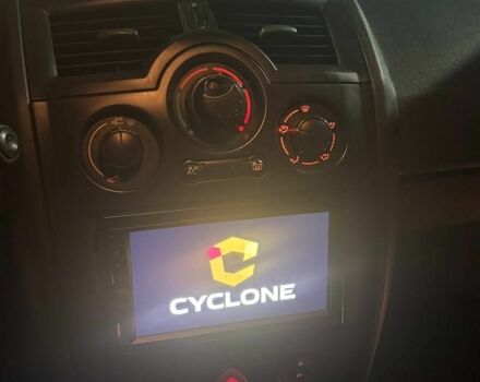 Сірий Рено Меган, об'ємом двигуна 1.5 л та пробігом 345 тис. км за 3700 $, фото 7 на Automoto.ua