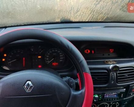 Серый Рено Меган, объемом двигателя 1.6 л и пробегом 326 тыс. км за 2600 $, фото 2 на Automoto.ua