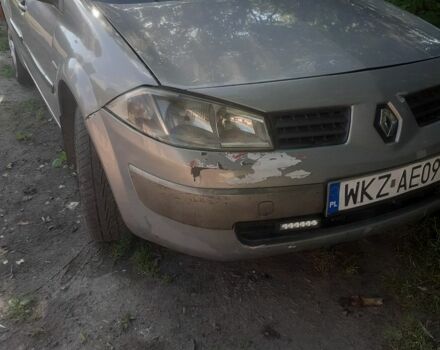 Серый Рено Меган, объемом двигателя 1.9 л и пробегом 250 тыс. км за 2000 $, фото 4 на Automoto.ua