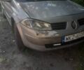 Серый Рено Меган, объемом двигателя 1.9 л и пробегом 250 тыс. км за 2000 $, фото 4 на Automoto.ua