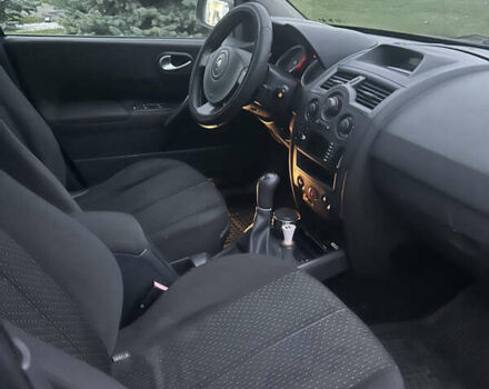 Серый Рено Меган, объемом двигателя 1.46 л и пробегом 275 тыс. км за 3449 $, фото 7 на Automoto.ua