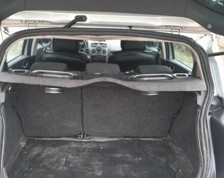 Сірий Рено Меган, об'ємом двигуна 1.39 л та пробігом 188 тис. км за 3800 $, фото 10 на Automoto.ua