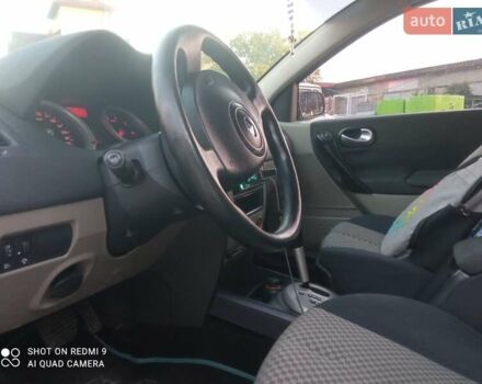 Сірий Рено Меган, об'ємом двигуна 1.6 л та пробігом 230 тис. км за 4200 $, фото 1 на Automoto.ua