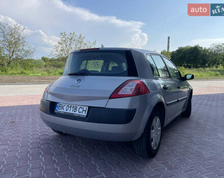 Серый Рено Меган, объемом двигателя 1.39 л и пробегом 345 тыс. км за 2699 $, фото 3 на Automoto.ua