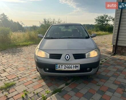 Серый Рено Меган, объемом двигателя 1.6 л и пробегом 310 тыс. км за 4700 $, фото 4 на Automoto.ua