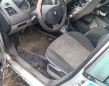 Серый Рено Меган, объемом двигателя 1.5 л и пробегом 300 тыс. км за 1500 $, фото 4 на Automoto.ua