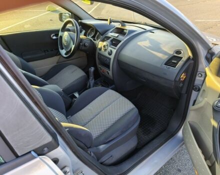 Серый Рено Меган, объемом двигателя 1.6 л и пробегом 173 тыс. км за 3700 $, фото 7 на Automoto.ua