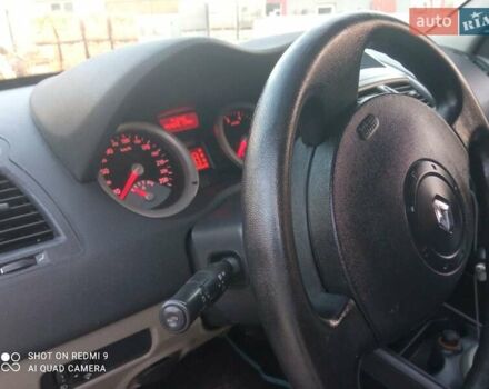 Сірий Рено Меган, об'ємом двигуна 1.6 л та пробігом 230 тис. км за 4200 $, фото 8 на Automoto.ua