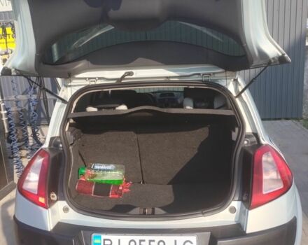 Серый Рено Меган, объемом двигателя 1.6 л и пробегом 250 тыс. км за 5250 $, фото 3 на Automoto.ua