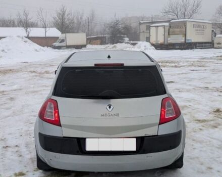 Серый Рено Меган, объемом двигателя 1.6 л и пробегом 230 тыс. км за 2000 $, фото 6 на Automoto.ua