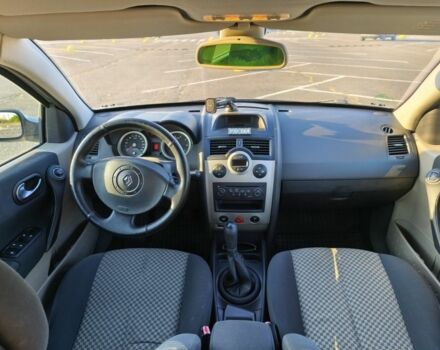 Серый Рено Меган, объемом двигателя 1.6 л и пробегом 173 тыс. км за 3700 $, фото 5 на Automoto.ua