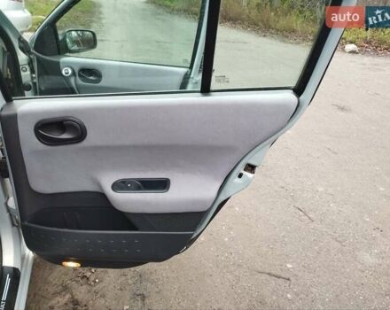 Серый Рено Меган, объемом двигателя 1.39 л и пробегом 123 тыс. км за 3550 $, фото 12 на Automoto.ua