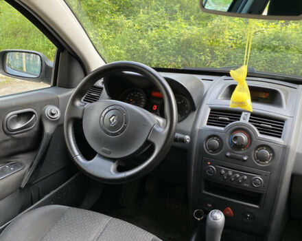 Рено Меган 2003 в Славуте на Automoto.ua Серый Рено Меган, объемом двигателя 1.6 л и пробегом 202 тыс. км за 3300 $, фото 6 на Automoto.ua