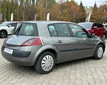 Рено Меган 2003 в Кривом Роге на Automoto.ua Серый Рено Меган, объемом двигателя 1.6 л и пробегом 240 тыс. км за 3300 $, фото 6 на Automoto.ua