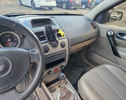 Сірий Рено Меган, об'ємом двигуна 0 л та пробігом 277 тис. км за 2999 $, фото 6 на Automoto.ua
