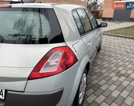 Серый Рено Меган, объемом двигателя 2 л и пробегом 242 тыс. км за 4900 $, фото 12 на Automoto.ua