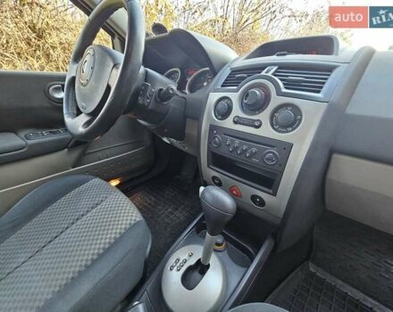 Сірий Рено Меган, об'ємом двигуна 1.6 л та пробігом 136 тис. км за 4600 $, фото 9 на Automoto.ua