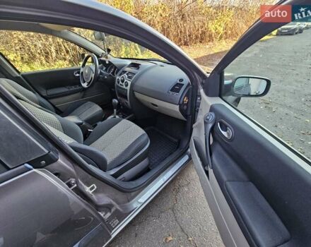 Сірий Рено Меган, об'ємом двигуна 1.6 л та пробігом 136 тис. км за 4600 $, фото 8 на Automoto.ua